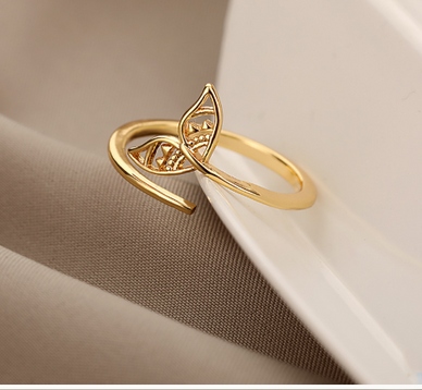 <strong>A Reflection of the Sea, Crafted in Pure Elegance</strong>